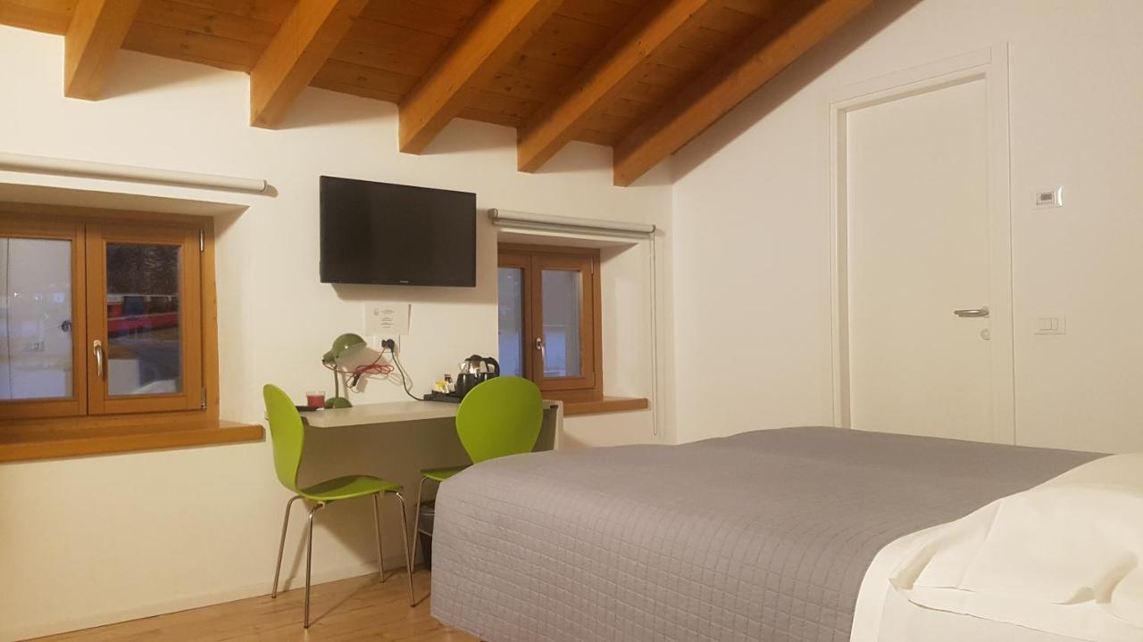 Le Stanze Del Trenino Rosso Bed & Breakfast Tirano Dış mekan fotoğraf