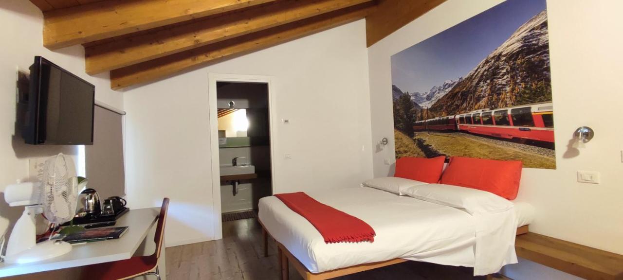 Le Stanze Del Trenino Rosso Bed & Breakfast Tirano Dış mekan fotoğraf
