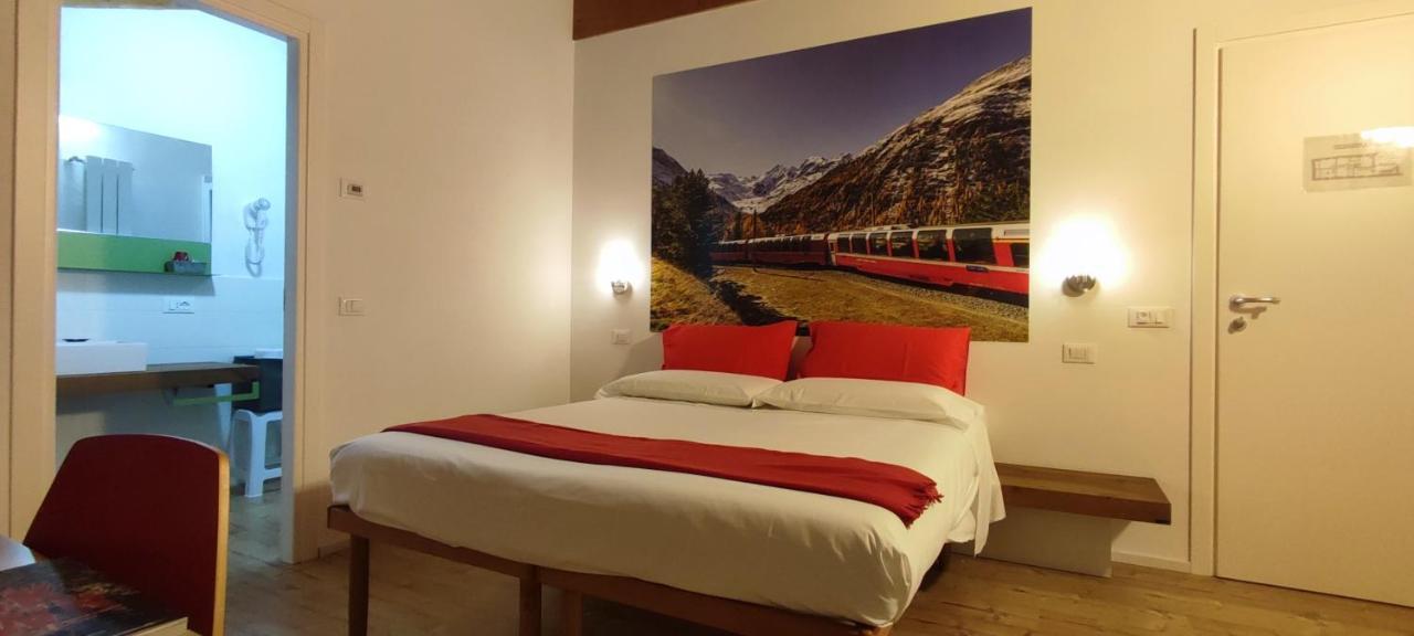 Le Stanze Del Trenino Rosso Bed & Breakfast Tirano Dış mekan fotoğraf