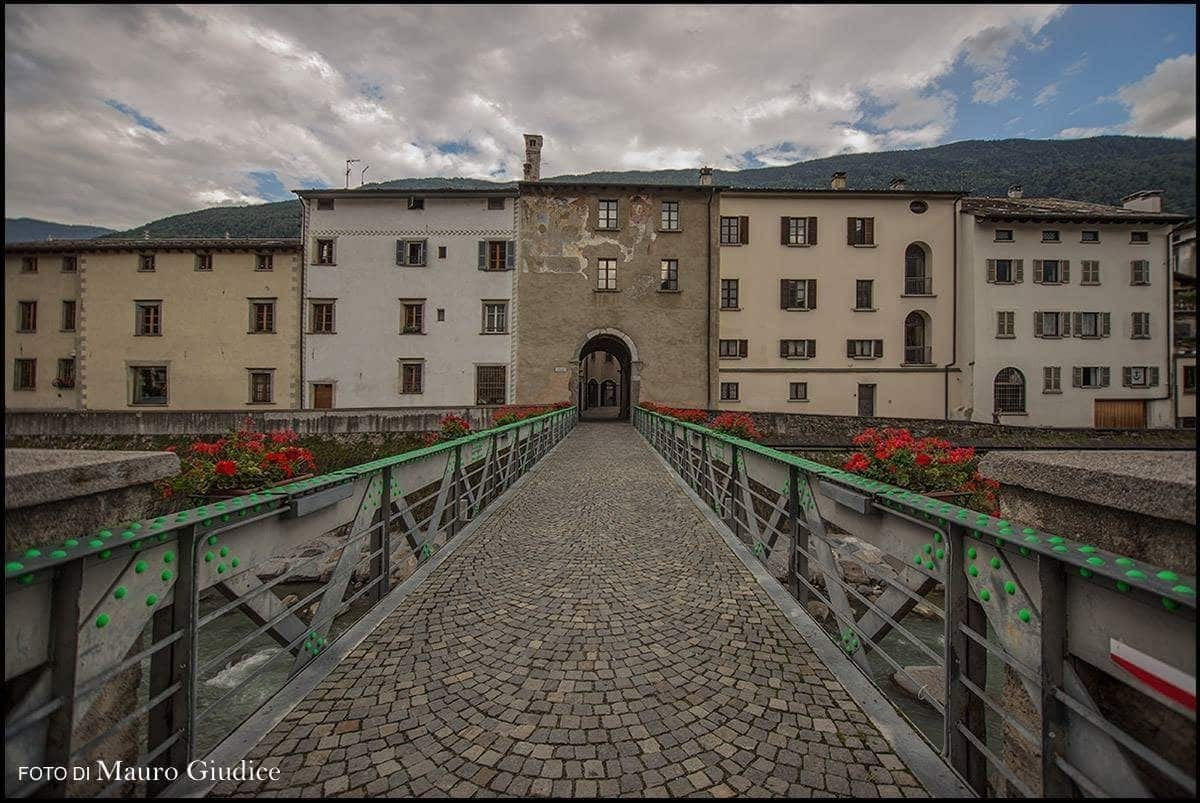 Le Stanze Del Trenino Rosso Bed & Breakfast Tirano Dış mekan fotoğraf